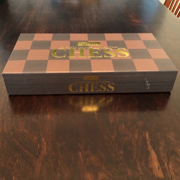 Premier Chess Board Game - Solid Wood Chess Set (NEW) - Picture 13 of 15